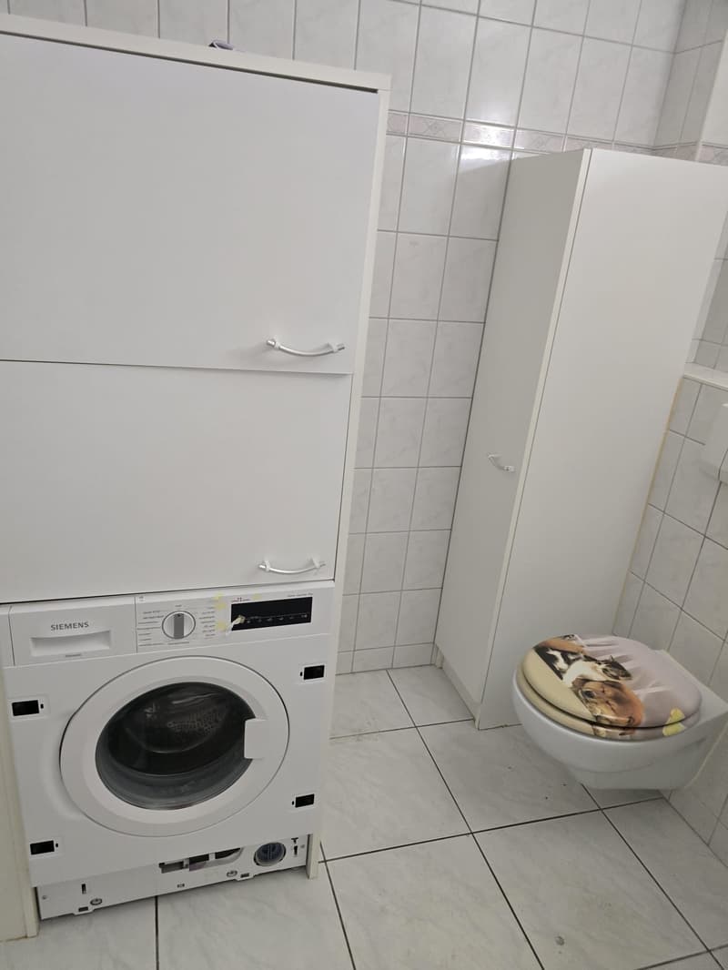 Joli studio en attique à la Neuveville avec belle terrasse (3)