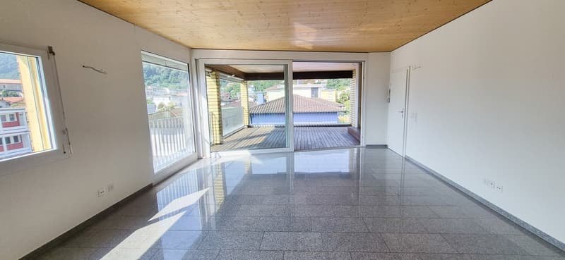 Losone - spazioso appartamento di 2 locali attico (ref. 1514-3) (3)
