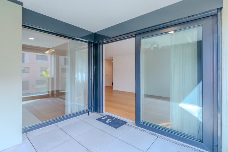 Appartement 3.5 pièces comme neuf avec loggia à Orbe (3)