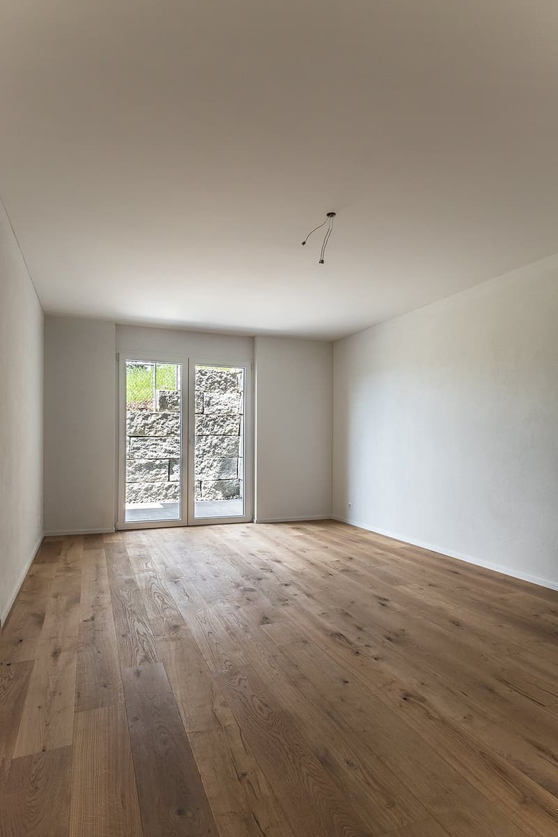 Moderne 3.5-Zimmer-Wohnung in Oberhelfenschwil – Neubau mit Sitzplatz und herrlicher Aussicht (4)