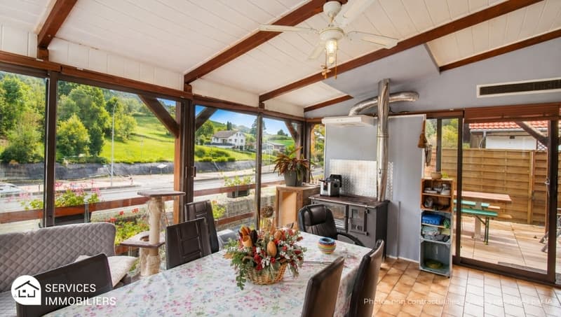 Maison familiale avec terrasse, garage, dépendances, rare ! (13)