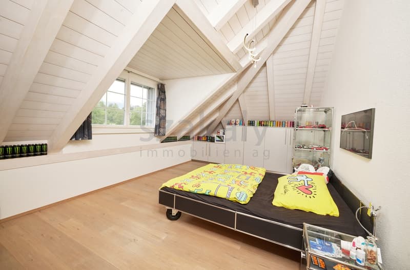 Freistehendes 5½- bis 6½-Zimmer-Landhaus in Uttigen (13)