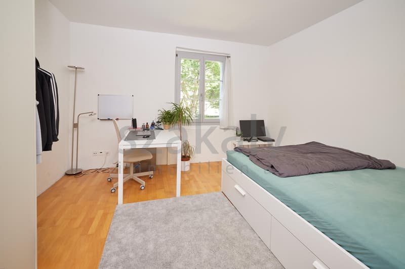 Dreifamilienhaus mit Charme in alterwürdigem Gemäuer (17)