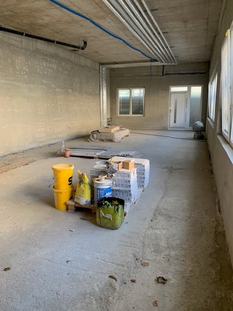 Büro-/Gewerbefläche im EG direkt beim Bahnhof/Post (1)