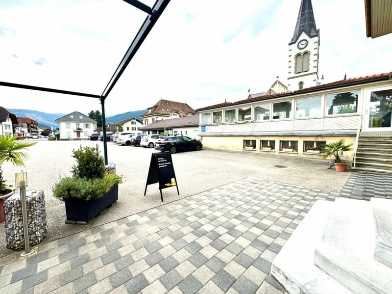 Restaurant & Pzzeria zu Vermieten (3)
