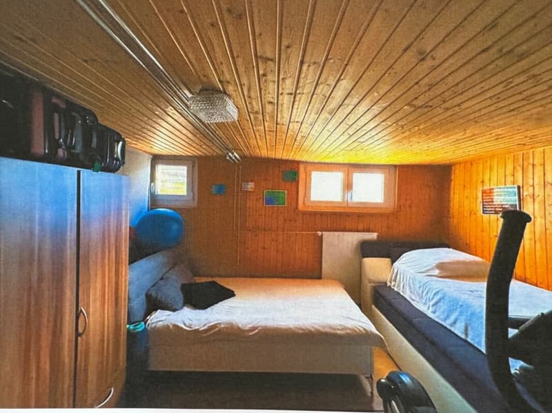 6.5 Zimmer Einfamilienhaus mit zusätzlich Bauprojekt. (14)