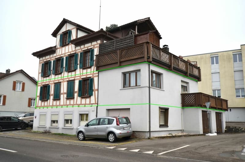 Gerne nach Hause kommen und die riesige Terrasse geniessen! (2)