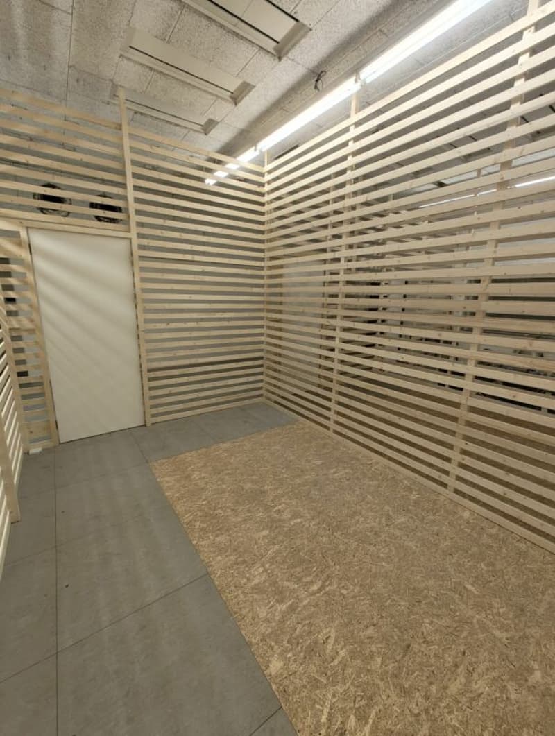 Lagerräume in verschiedenen Grössen (3m², 15m², 31m²) (5)