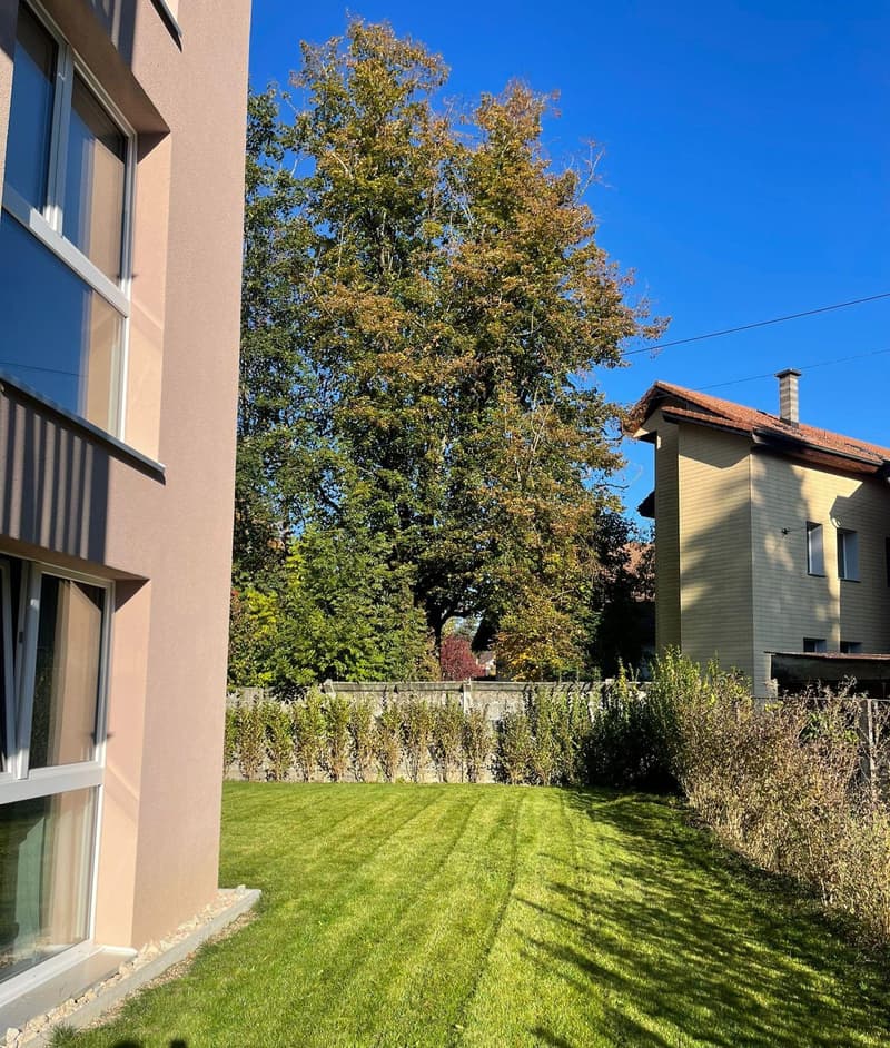 À découvrir sans tarder : superbe appartement neuf avec jardin privatif (9)