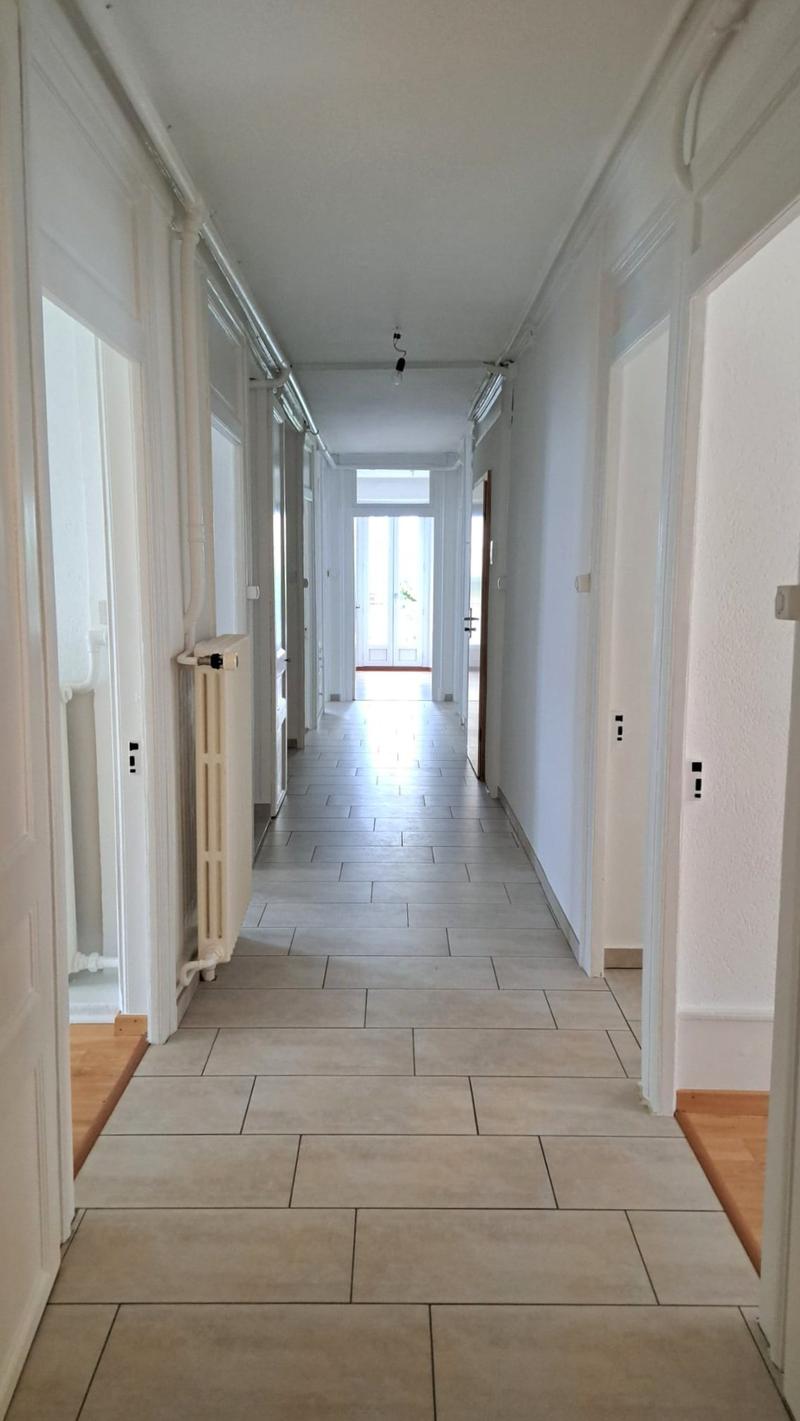 Appartement de 6 pièces au centre du village de Fleurier (9)