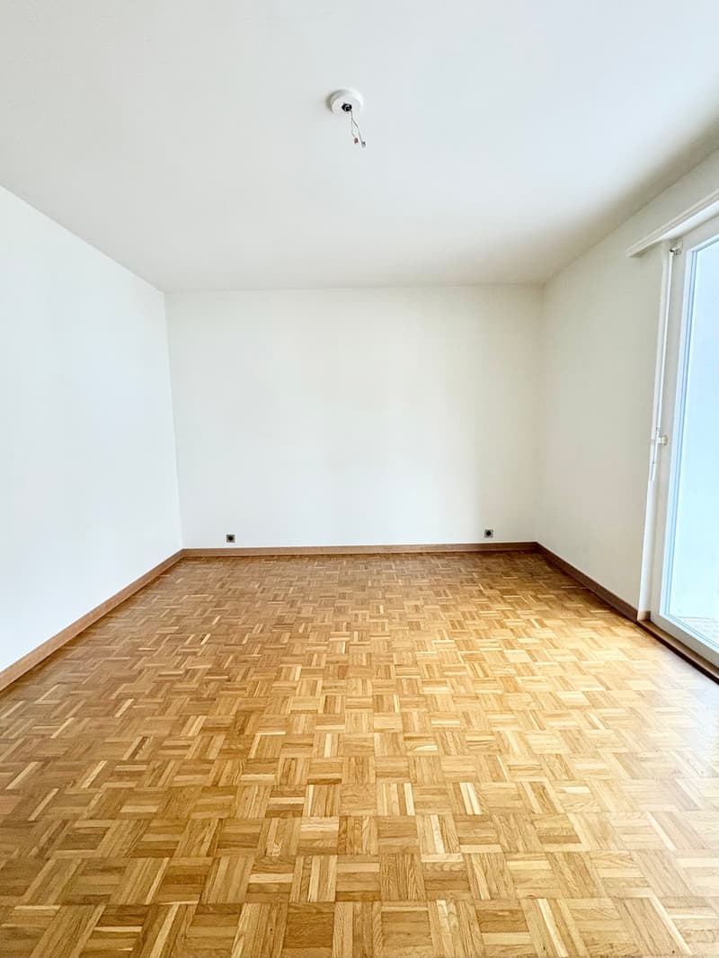 Appartement de 3 pièces lumineux avec grand balcon (4)