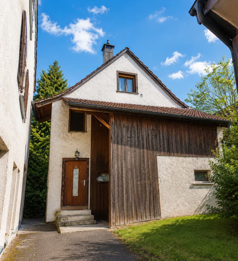 Charmantes Einfamilienhaus in Frenkendorf mit viel Potential! (1)