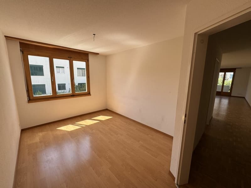 Wohnen mit Charme - 4.5-Zi. Wohnung mit Cheminée (5)