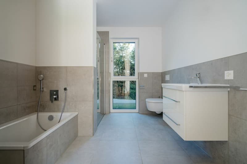 Erstbezug mit Garten - stilvolle 3.5-Zimmer-Wohnung in Rombach (7)