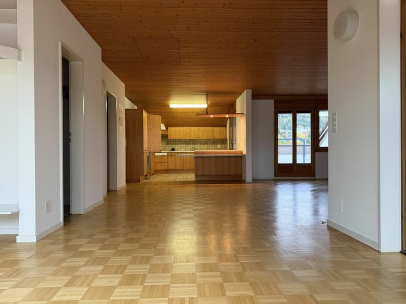 Charmante 3.5-Zi.-Dachwohnung mit Cheminée in Menziken AG (4)