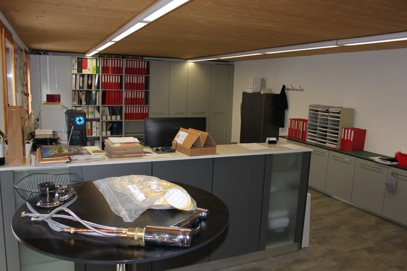 2 Büro-Atelier/Ausstellungsräume von 40 & 91 m2 in Schwarzenburg zu vermieten (3)