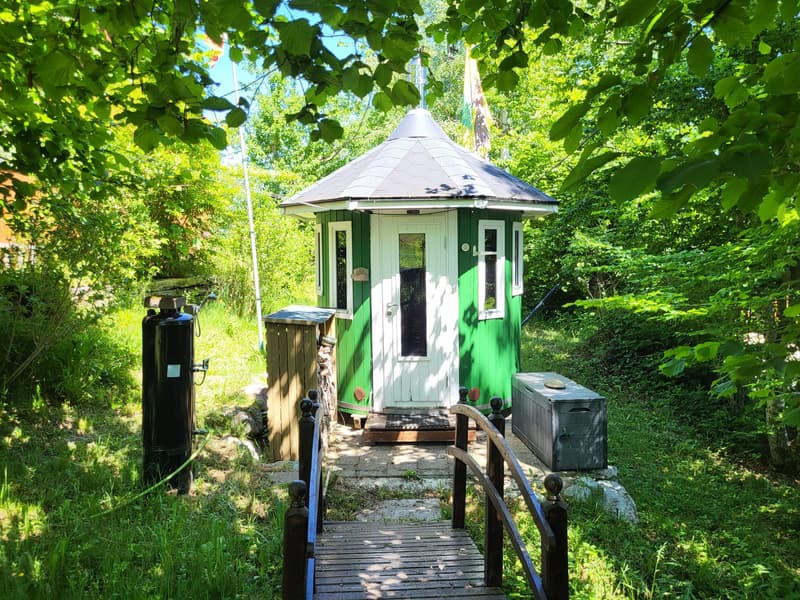 Saunahäuschen im Grünen