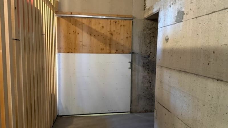 Grosszügiger Keller-/Hobby-/Lagerraum (3)