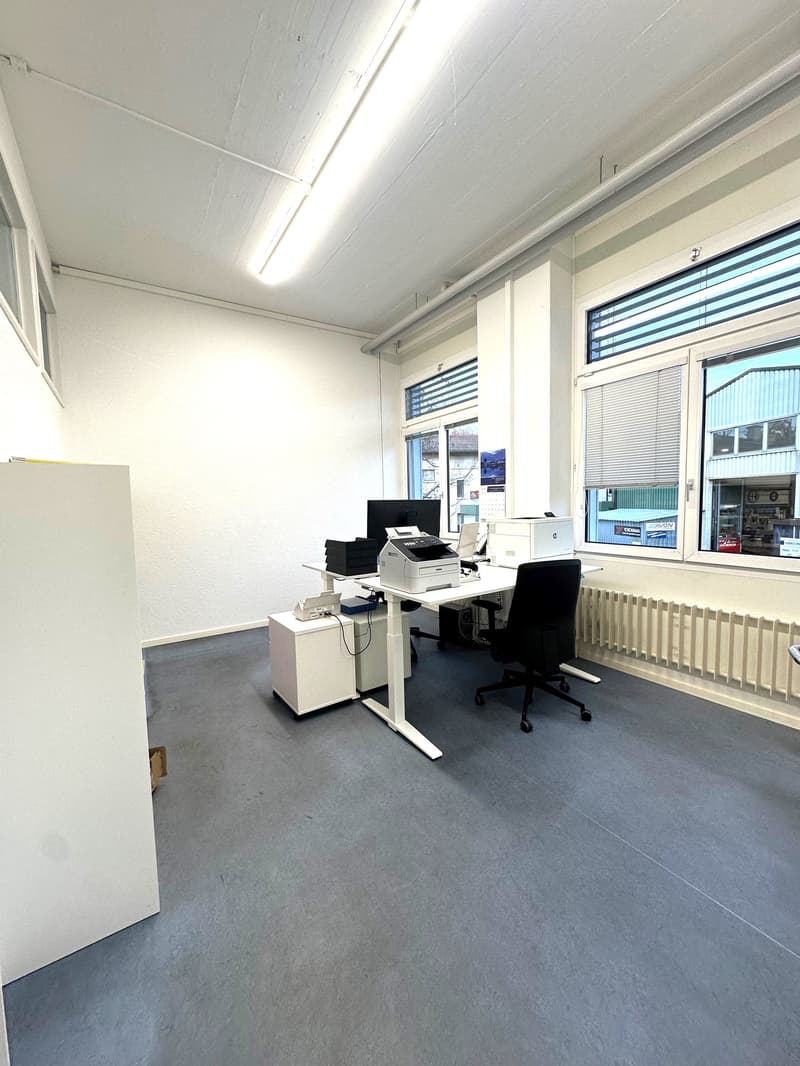 Letzte Praxis- & Büroflächen verfügbar - Gewerbezentrum HUB KönizSüd (4)