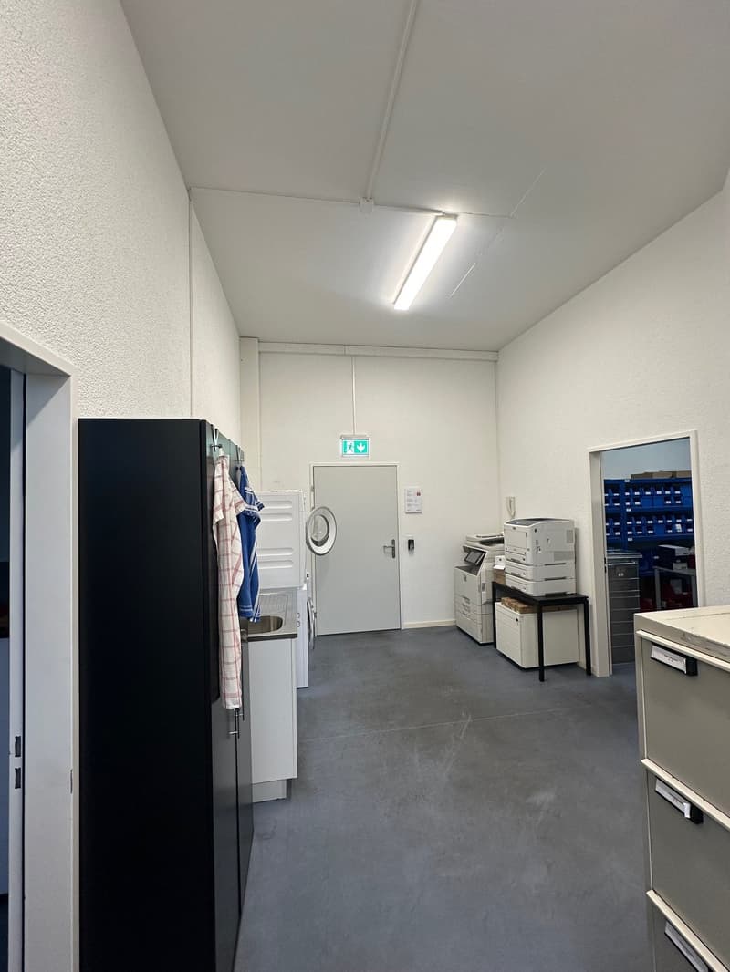Letzte Praxis- & Büroflächen verfügbar - Gewerbezentrum HUB KönizSüd (6)
