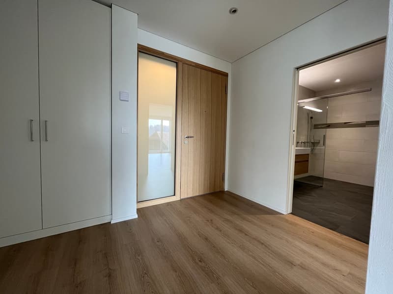 Wohnen wie im Eigentum – Exklusive 3.5-Zimmer-Neubauwohnung mit grosser Loggia (5)
