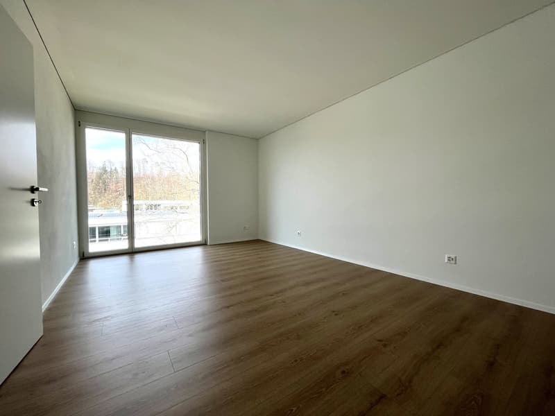 Grosszügige 3.5-Zimmerwohnung mit verglaster Loggia und viel Wohnkomfort (6)