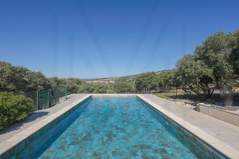 Une propriété d'exception à Saint-Saturnin-lès-Apt (2)