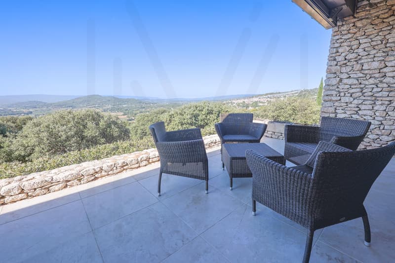 Une propriété d'exception à Saint-Saturnin-lès-Apt (3)