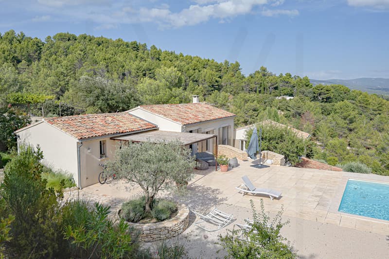 Villa d'exception au coeur des Monts de Vaucluse ? Vue panoramique sur le Luberon (5)