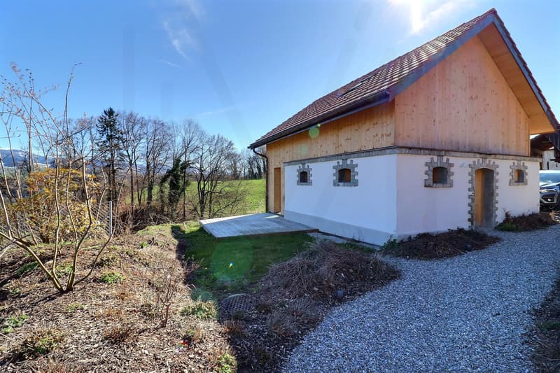 Charmante maisonnette individuelle en PPE avec vue panoramique exceptionnelle ! (5)