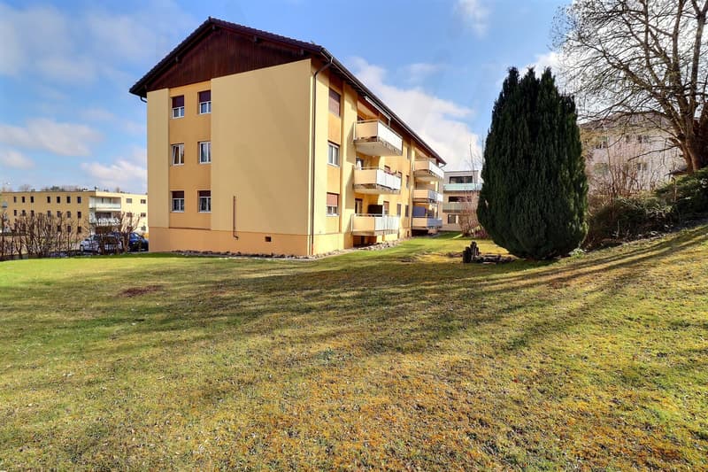 Appartement 3.5 pièces lumineux au coeur du village ? Situation idéale entre Bulle et Fribourg (9)