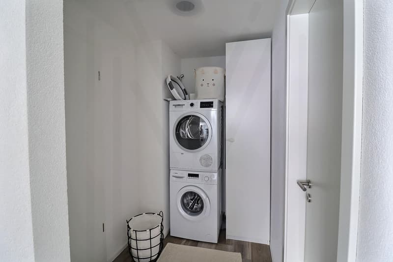 Un art de vivre contemporain à deux pas du centre de Bulle ? Magnifique 3.5 pièces ! (9)