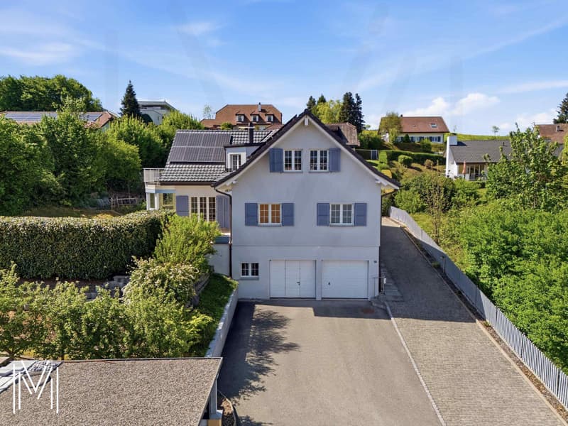 Villa d'exception de 6,5 pièces dans un quartier calme résidentiel avec vue exceptionnelle ! (10)