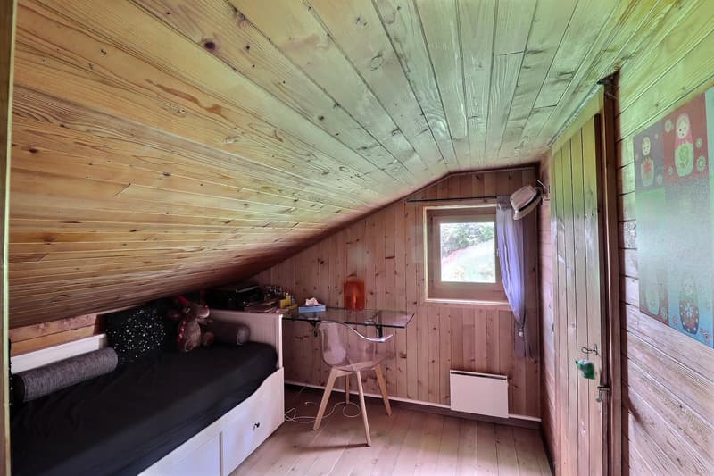 Un écrin de quiétude face au lac de la Gruyère ? Chalet individuel à La Berra (9)