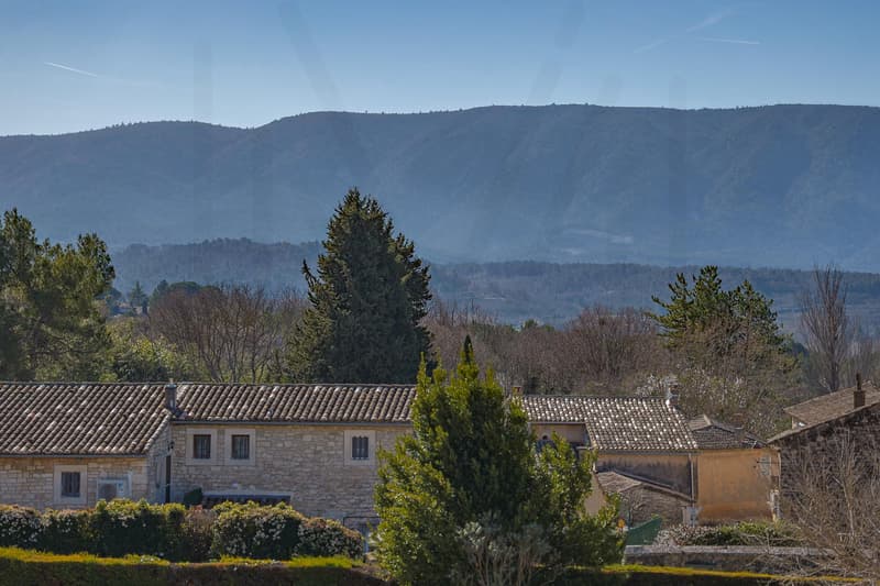 MAGNIFIQUE PROPRIÉTÉ CONTEMPORAINE AVEC PISCINE CHAUFFÉE (7)