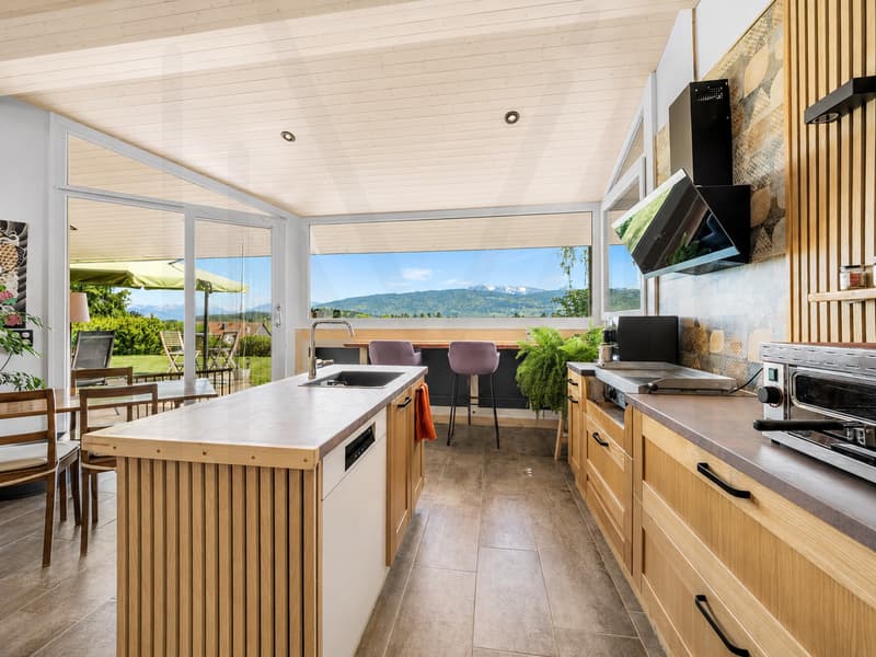 Grande maison d'architecte modulable, conçue pour une ou deux habitations indépendantes. (6)