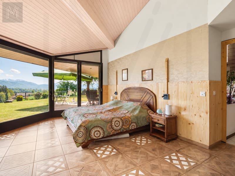 Superbe maison d'architecte modulable, conçue pour une ou deux habitations indépendantes. (10)