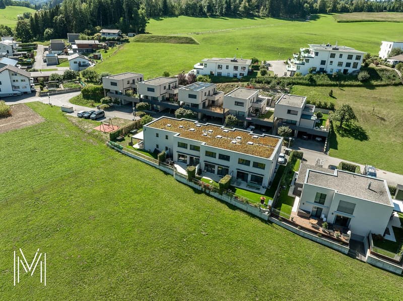 UNE VILLA CONTEMPORAINE de 4.5 pièces en bordure de zone agricole avec situation calme et exceptionnelle (13)