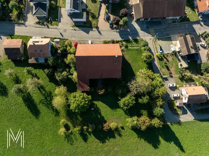 Un patrimoine authentique à réinver au coeur du village ! Une Opportunité immobilière rare ! (3)