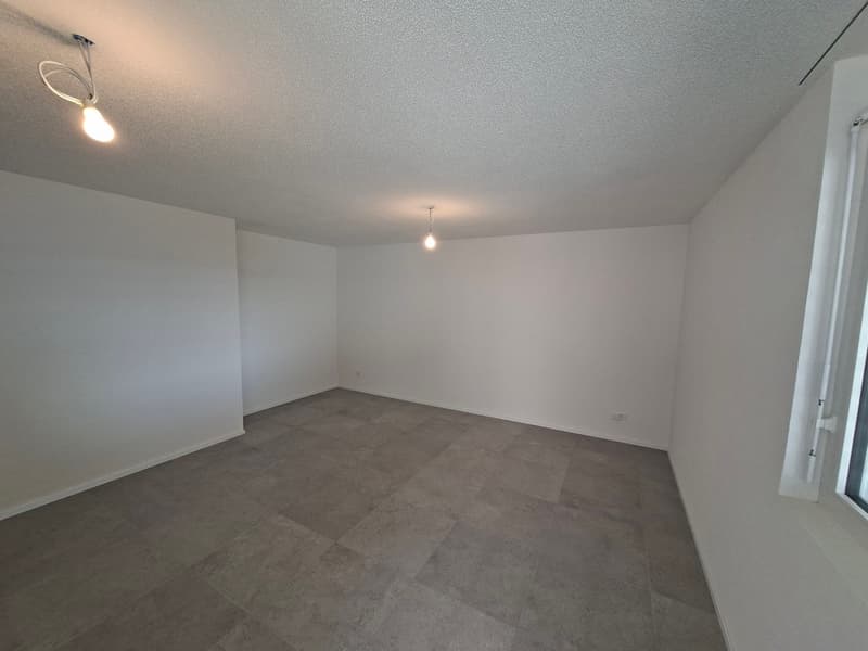 Studio 35 m2 en sous-sol d'une villa (2)