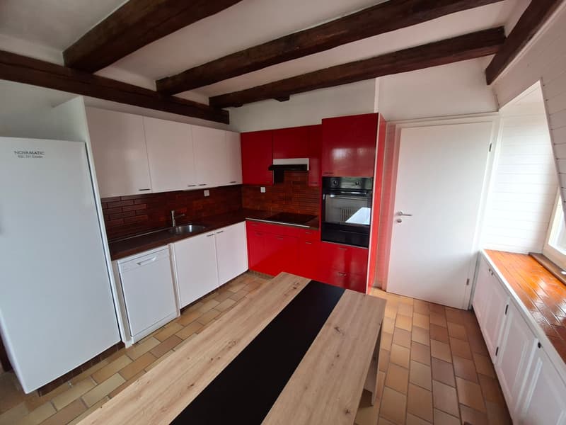 Appartement 4 pièces avec vue imprenable dans la vieille ville (2)
