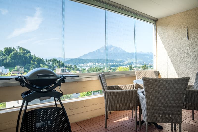 Modern 4.5-room apartment with mountain and lake view in Lucerne (12)