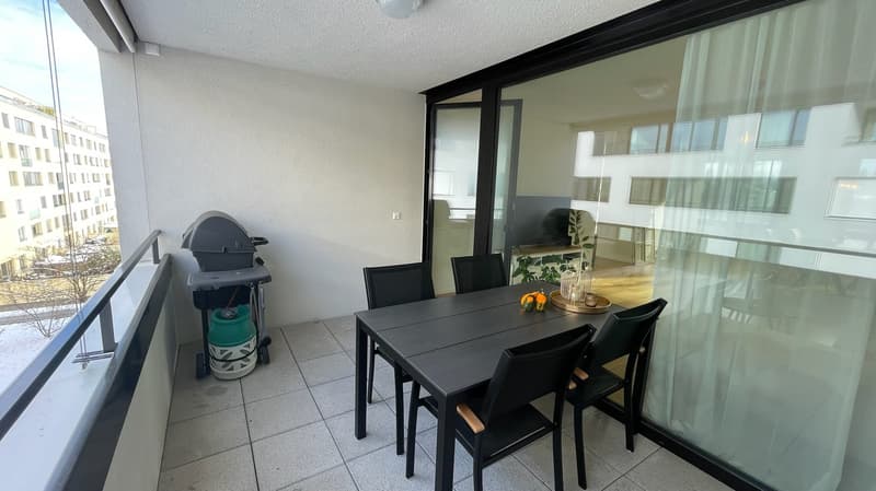 BEFRISTET: 01.10.2026 - 31.03.2027; Möblierte 3.5-Zimmer-Wohnung an Toplage (9)