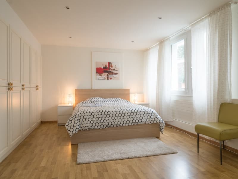 Möblierte 3.5-Zimmer-Wohnung im Erdgeschoss in Hünenberg (1)