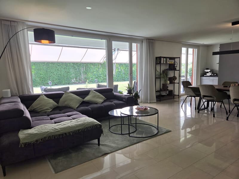 Furnished 3.5-Room Apartment with Private Garden in Rothenburg (2)