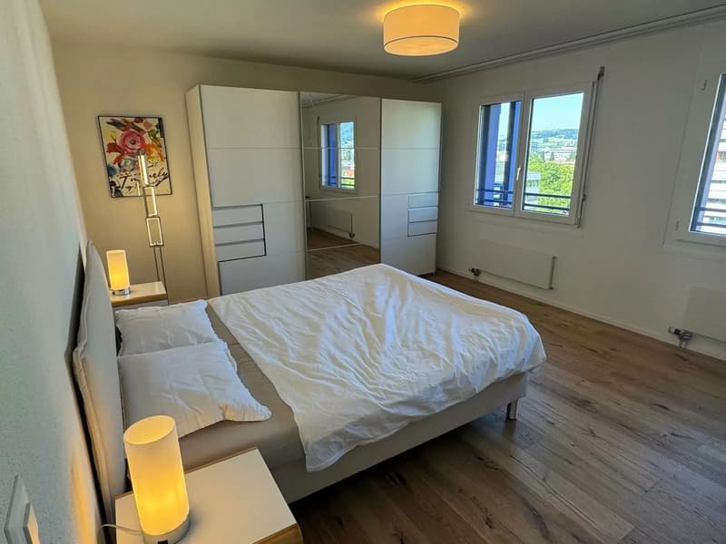 Möblierte 3.5-Zimmerwohnung mit Seeblick im Zentrum von Zug (10)