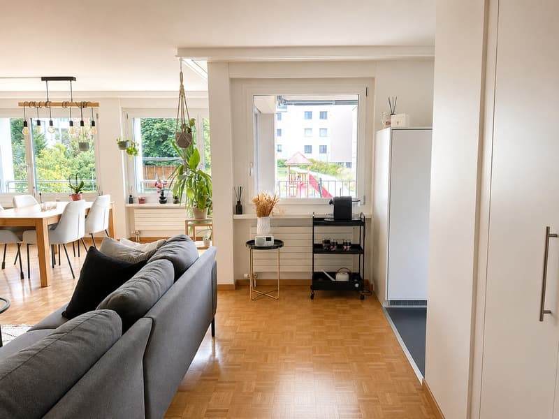 BEFRISTET: 01.10. - 31.12.2026: Möblierte 3.5-Zimmer-Wohnung mit Balkon in Risch-Rotkreuz (4)