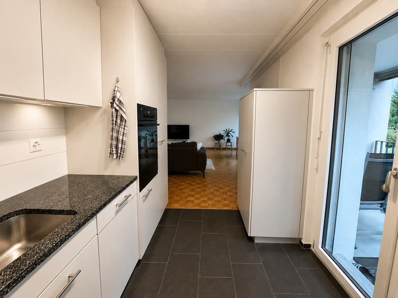 BEFRISTET: 01.10. - 31.12.2026: Möblierte 3.5-Zimmer-Wohnung mit Balkon in Risch-Rotkreuz (13)