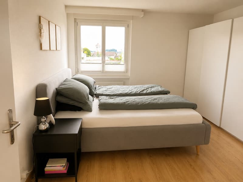 BEFRISTET: 01.10. - 31.12.2026: Möblierte 3.5-Zimmer-Wohnung mit Balkon in Risch-Rotkreuz (5)