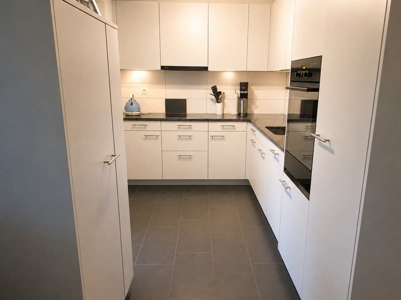 BEFRISTET: 01.10. - 31.12.2026: Möblierte 3.5-Zimmer-Wohnung mit Balkon in Risch-Rotkreuz (14)